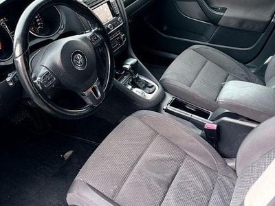 Second-hand VW Golf VI 140 CP (102 kW) 2010 Culoarenegru Hatchback