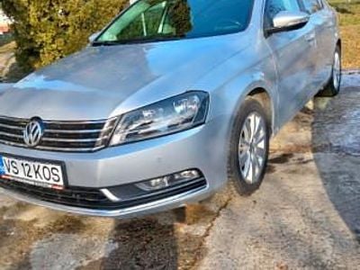 Second-hand VW Passat S 140 CP (102 kW) 2011 Gri Berlinǎ
