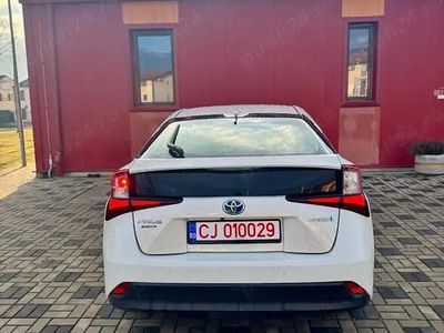 Second-hand Toyota Prius Lounge 97 CP (71 kW) 2020 Hatchback