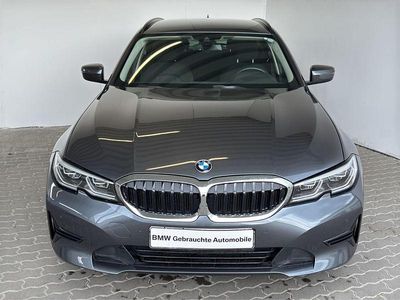 Utilizat 2022 BMW 320 | 28.150 EUR (Super Preț)