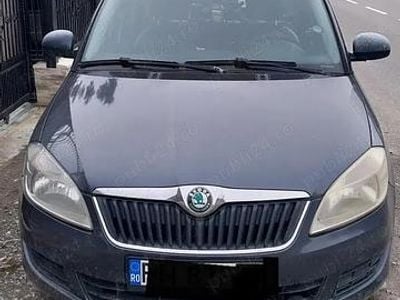 Gri Utilizat 2011 Skoda Fabia Hatchback | 2.500 EUR (Preț OK)