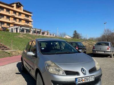 second-hand Renault Clio III 1.5dCi Dynamique