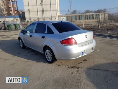 Second-hand Fiat Linea 90 CP (66 kW) 2008 Gri Berlinǎ
