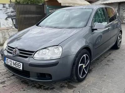 VW Golf V