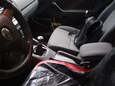 VW Golf V