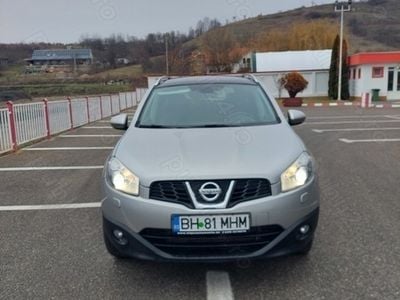 Nissan Qashqai +2