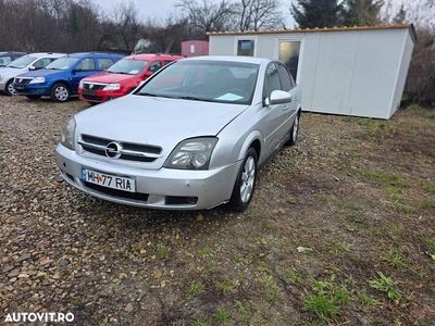 Culoaregri Utilizat 2006 Opel Vectra Essentia | 3.990 EUR