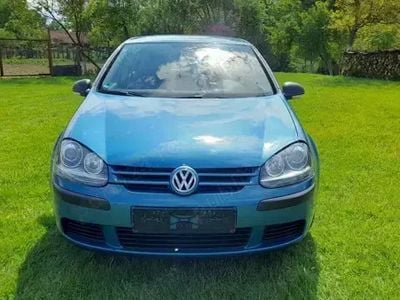 VW Golf V