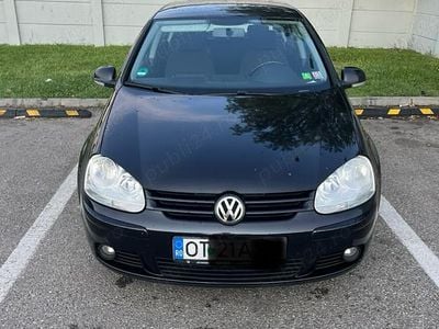 VW Golf V