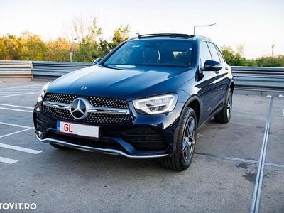 Mercedes GLC300e