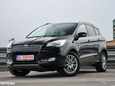 Second-hand Ford Kuga Titanium 163 CP (119 kW) 2014 Culoarenegru SUV
