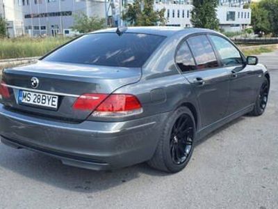 BMW 730