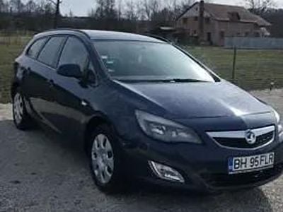 Second-hand Opel Astra 95 CP (69 kW) 2011 Albastru Break