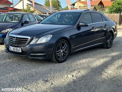 Mercedes E220