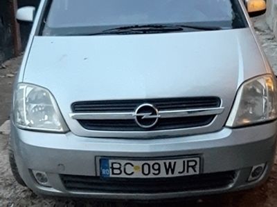 second-hand Opel Meriva 1.6 benzină AUTOMAT