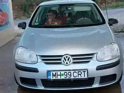 VW Golf V