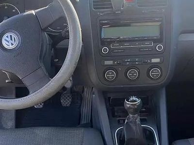 Utilizat 2009 VW Golf VI Hatchback | 2.400 EUR