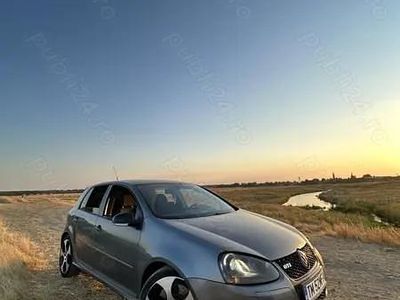 VW Golf V