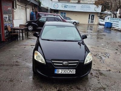 Culoarenegru Second-hand 2008 Kia Ceed Best Hatchback | 2.500 EUR (Preț OK)