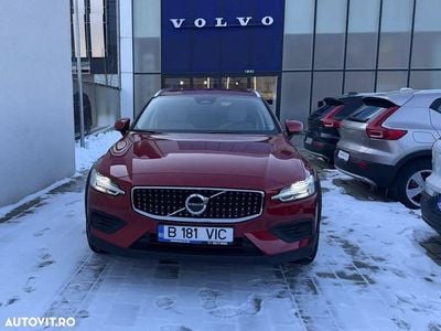 Second-hand Volvo V60 Plus 250 CP (183 kW) 2024 Culoarerosu Break