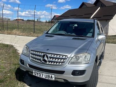 Mercedes ML320