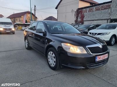 Second-hand Skoda Octavia Classic 80 CP (58 kW) 2010 Negru Berlinǎ