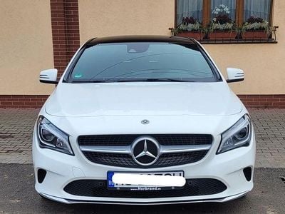 Second-hand Mercedes CLA200 156 CP (114 kW) 2018 Culoarealb Coupe