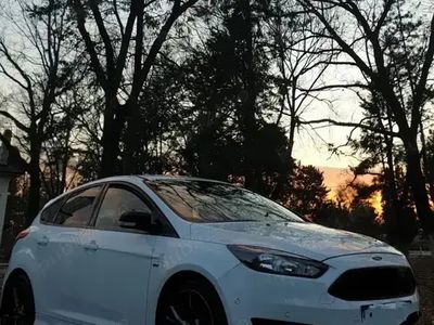 Second-hand Ford Focus ST-Line 150 CP (110 kW) 2018 Alb Hatchback