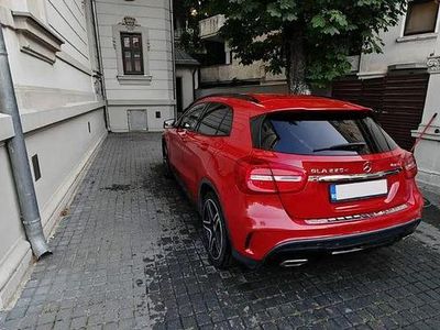 Mercedes GLA220