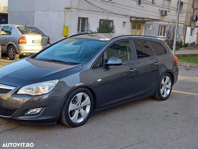 Opel Astra GTC