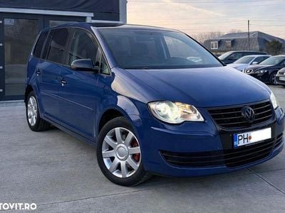 Culoarealbastru Utilizat 2008 VW Touran Trendline Monovolum | 3.480 EUR (Preț OK)