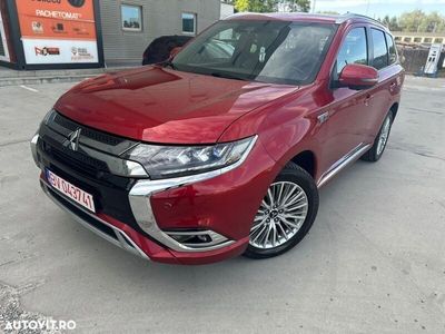 second-hand Mitsubishi Outlander P-HEV 2.4 L 4X4 Instyle+