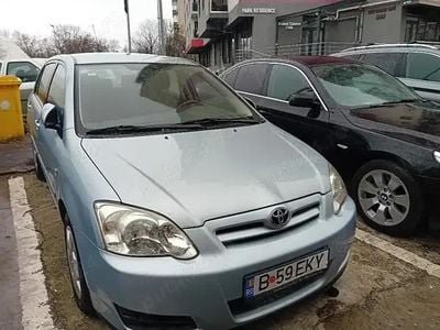 Utilizat 2006 Toyota Corolla Hatchback | 3.800 EUR