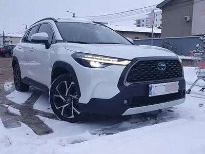 Second-hand 2024 Toyota Corolla Cross SUV | 32.000 EUR (Preț bun)
