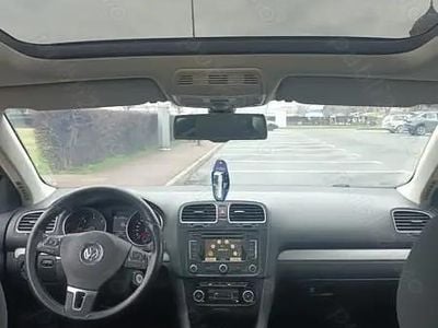 Second-hand VW Golf VII 140 CP (102 kW) 2013 Negru Break