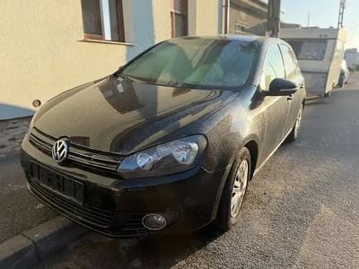 Second-hand VW Golf VI 122 CP (89 kW) 2009 Negru Hatchback
