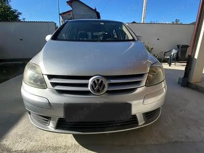 VW Golf V
