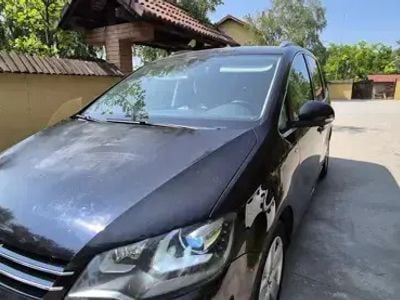 VW Sharan