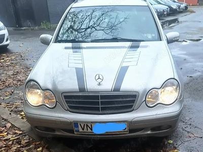 Mercedes C220