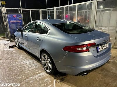 second-hand Jaguar XF 3.0 Luxury Aut