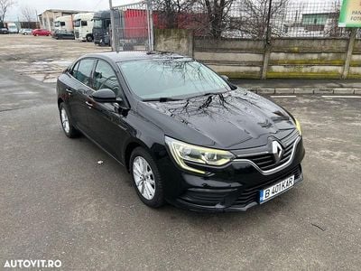 Second-hand Renault Mégane IV Intens 116 CP (85 kW) 2021 Culoarenegru Berlinǎ