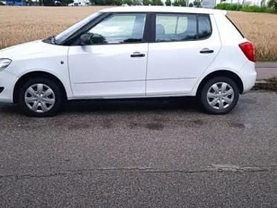 Utilizat 2011 Skoda Fabia Hatchback | 2.300 EUR (Preț OK)
