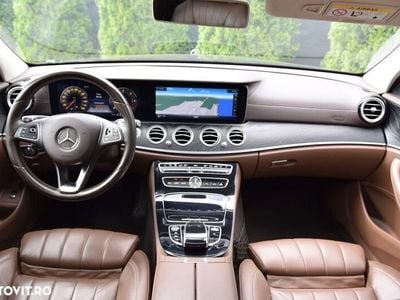 Mercedes E220
