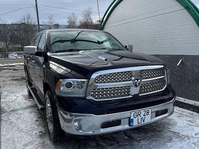 Second-hand Dodge Ram 245 CP (180 kW) 2016 Culoarealbastru Pickup