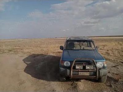 Utilizat 2000 Mitsubishi L200 Pickup | 1.000 EUR