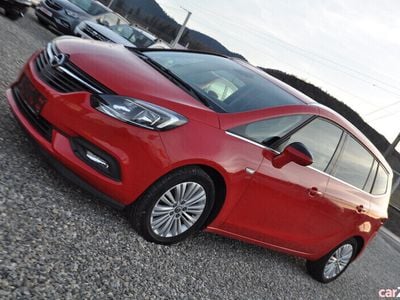 Roșu Utilizat 2018 Opel Zafira Monovolum | 10.999 EUR (Preț OK)
