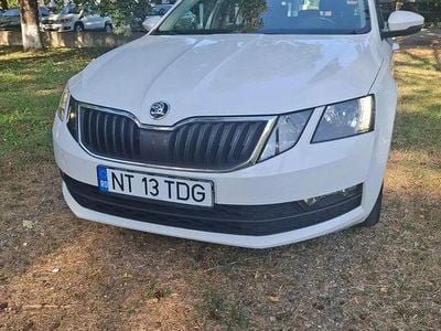 Culoarealb Utilizat 2017 Skoda Octavia Active Break | 8.000 EUR (Preț bun)