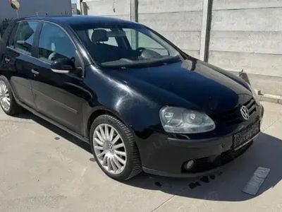 VW Golf V