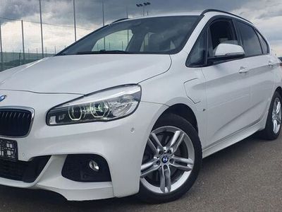 second-hand BMW 225 Seria 2 xe AT M Sport