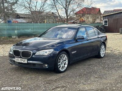 BMW 730